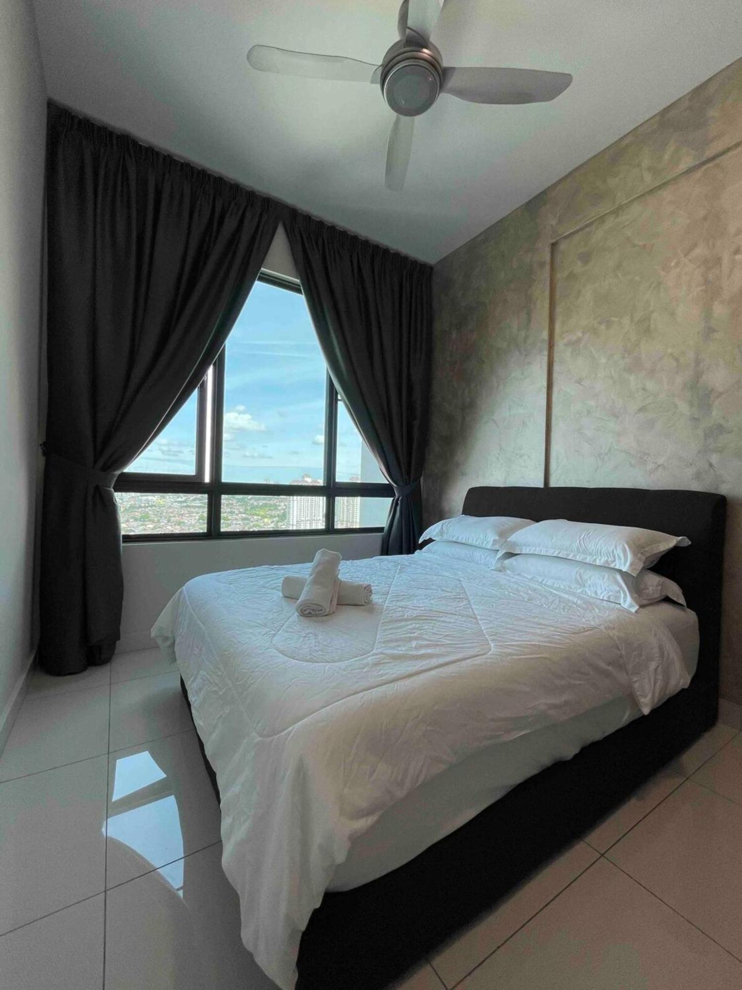 Greenfield Residence Bandar Sunway Петалинг-Джая Экстерьер фото